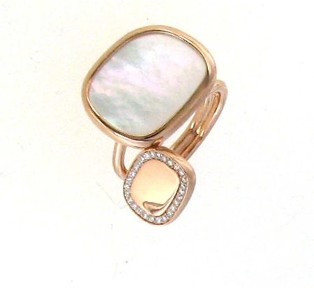 1a758275-ed43-4bd1-9f69-22e8d1992939