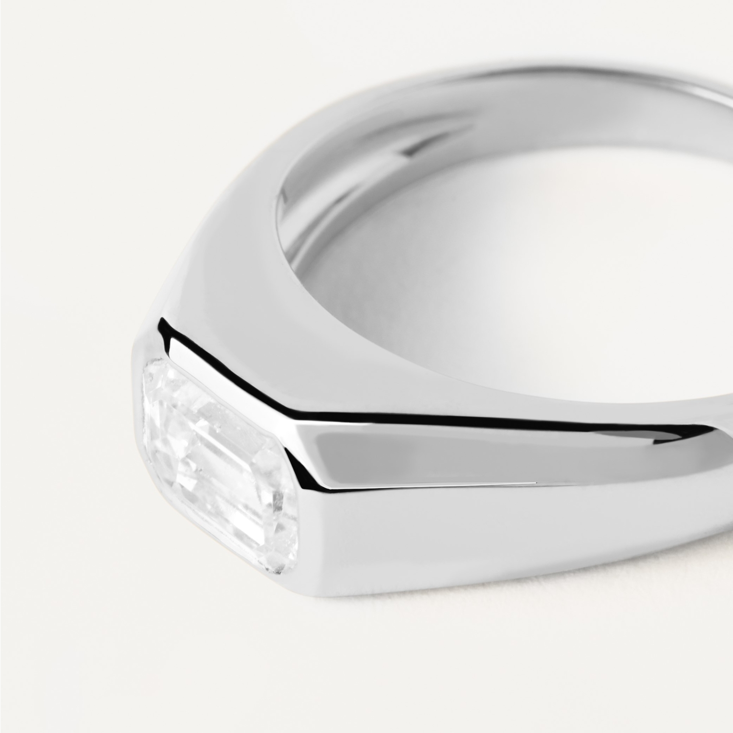 6c171140-ba76-4af7-aea1-51f981b17ab8