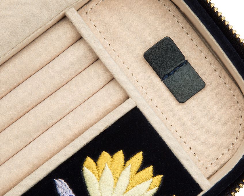 9c387b1e-81f4-46c7-be8b-1dd6fc37af9b