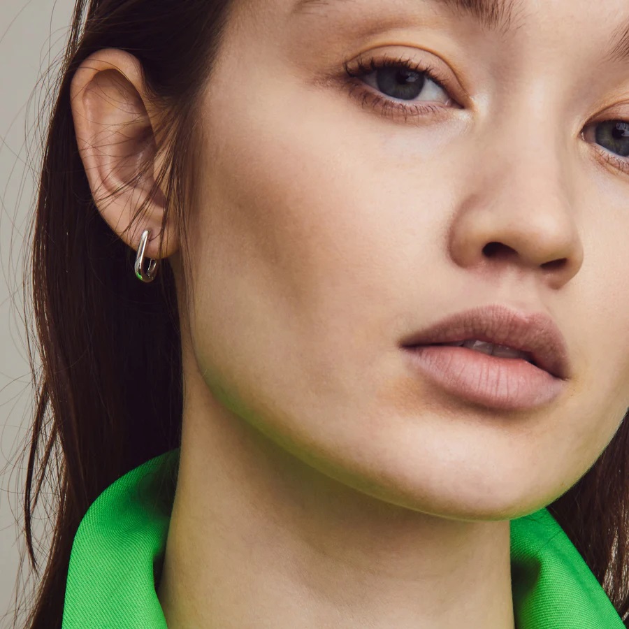 dd31ca83-4358-4d77-8d26-a571931ea2f7