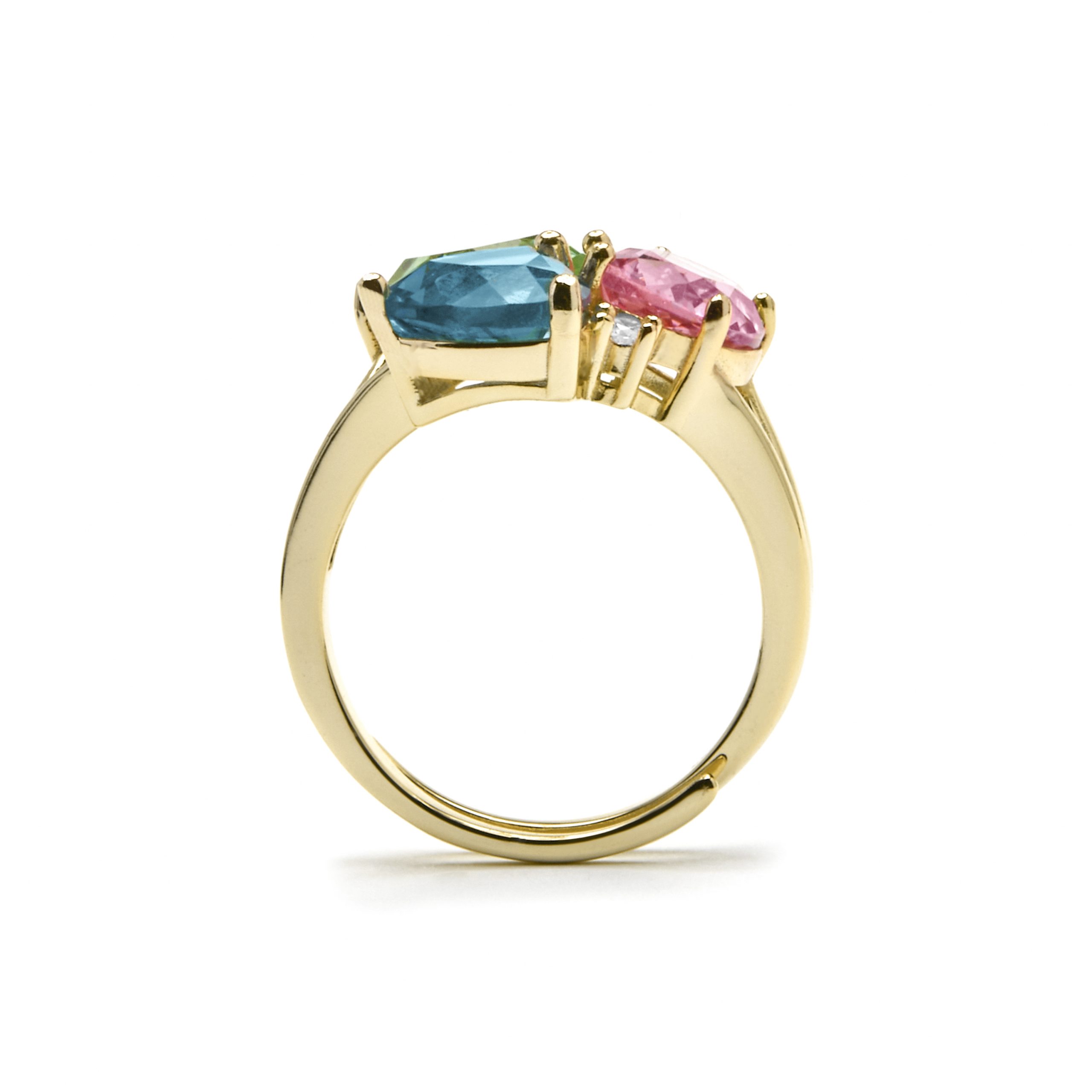 c27ee66a-b5a0-442c-ae38-e8557921481e