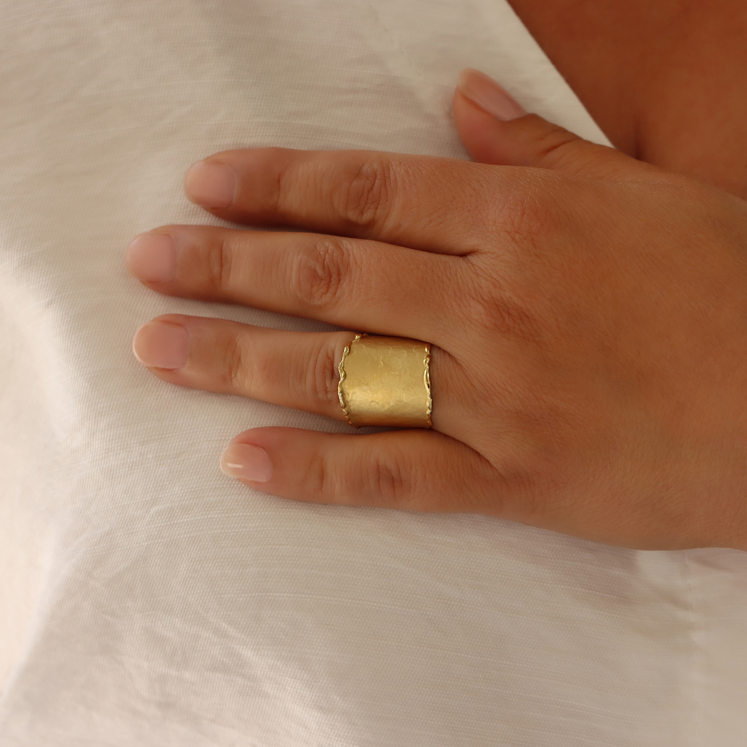 915891c9-d0b9-463b-844e-ce1e410e5eb3