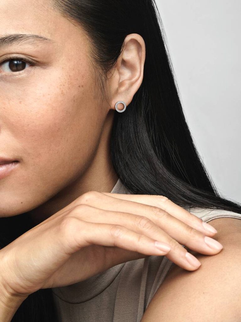 02d53313-5b7d-40b9-9b8e-c6663f00b260